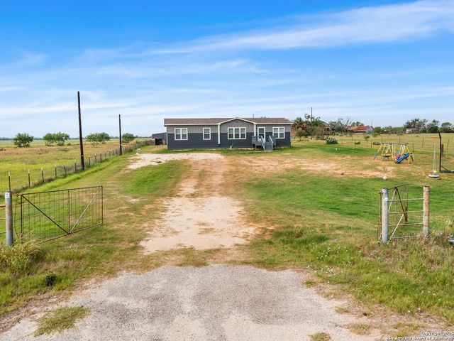 5055 W FM 476, Poteet, TX 78065
