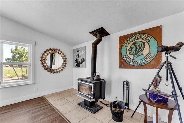 23504 Dersch Road, Anderson, CA 96007