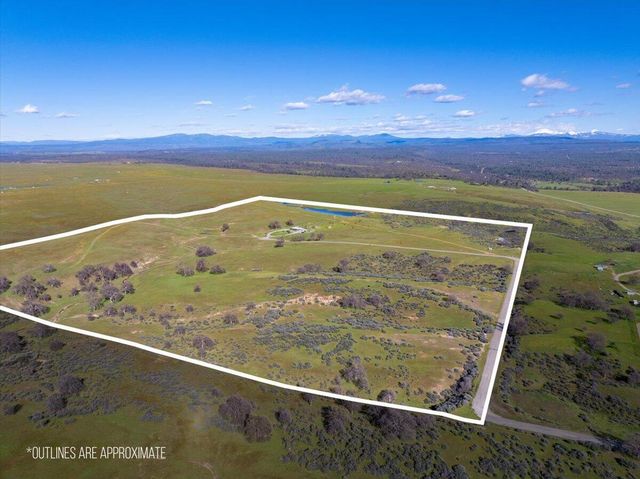 23504 Dersch Road, Anderson, CA 96007