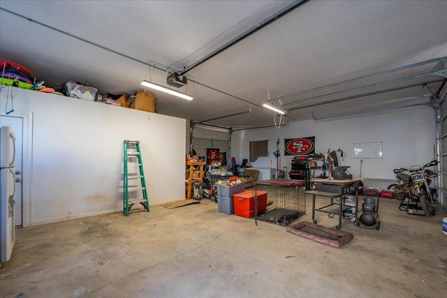 23504 Dersch Road, Anderson, CA 96007