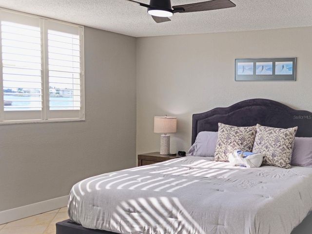 7560 BAY ISLAND DRIVE S 146, South Pasadena, FL 33707