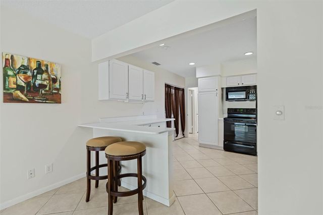 9 CROMPTON PLACE, Palm Coast, FL 32137