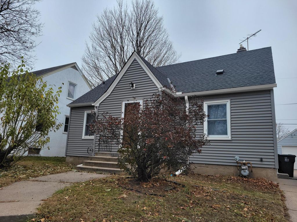 2002 Bush Avenue, Saint Paul, MN 55119