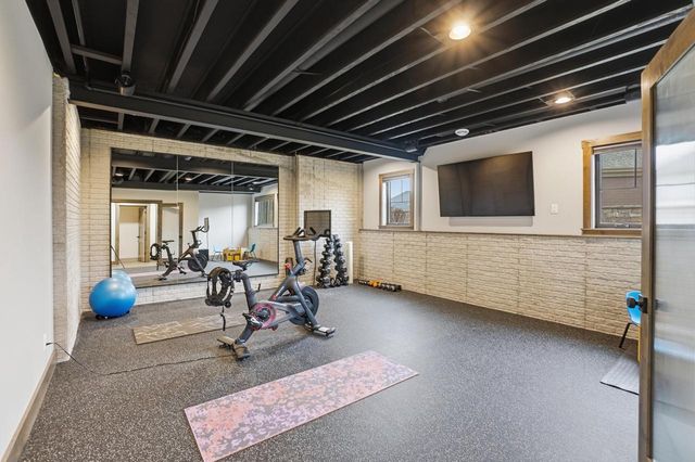 1636 Upland COURT, Hartland, WI 53029