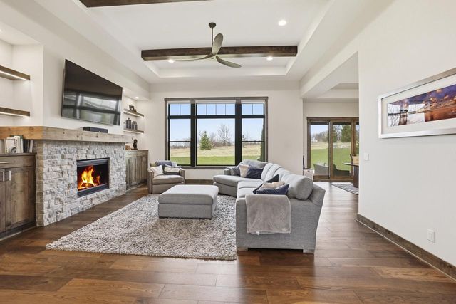 1636 Upland COURT, Hartland, WI 53029