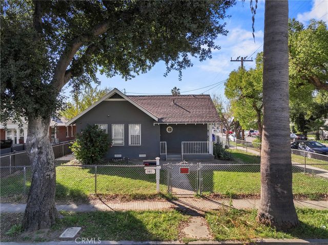 597 W 21st, San Bernardino, CA 92405