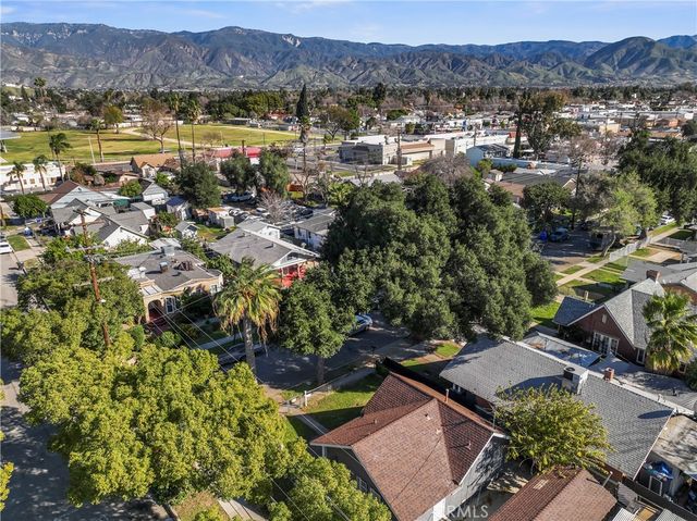 597 W 21st, San Bernardino, CA 92405