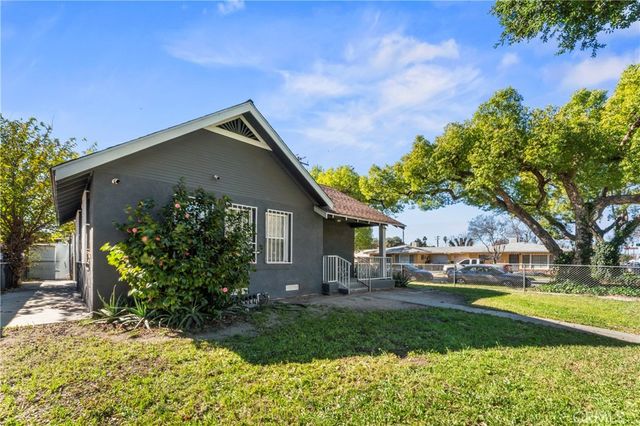 597 W 21st, San Bernardino, CA 92405