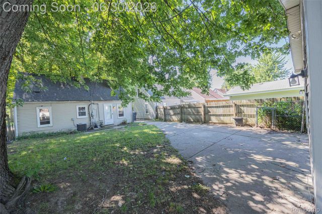 13665 Marvin Street, Taylor, MI 48180
