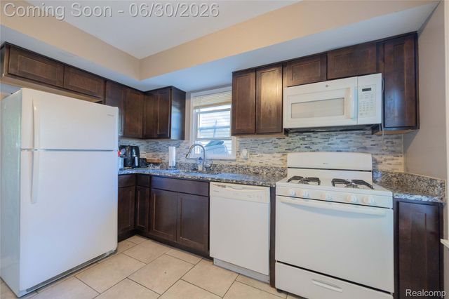 13665 Marvin Street, Taylor, MI 48180