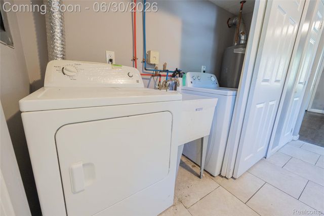 13665 Marvin Street, Taylor, MI 48180