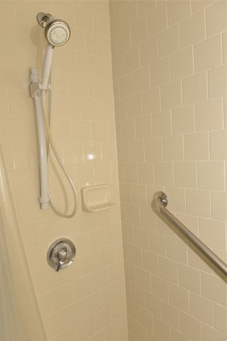 55 Vinton Avenue, Cranston, RI 02920
