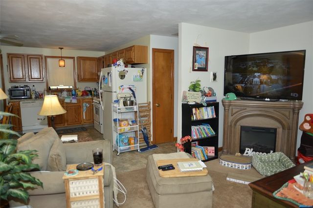 55 Vinton Avenue, Cranston, RI 02920