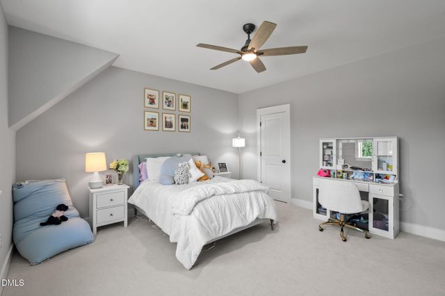 594 Birch Hollow Road, Chapel Hill, NC 27516