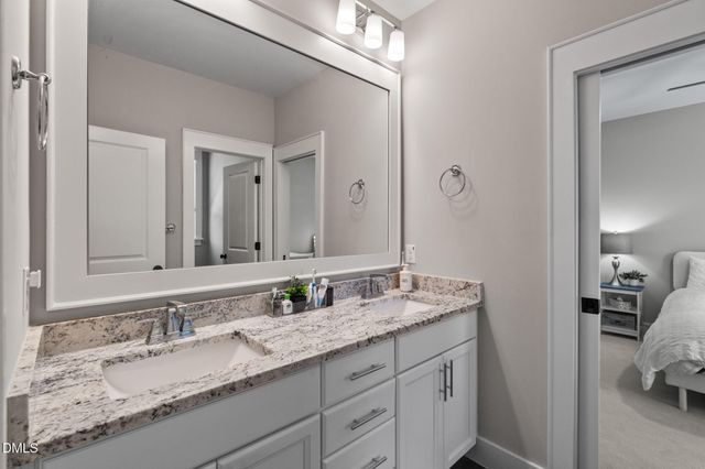 594 Birch Hollow Road, Chapel Hill, NC 27516