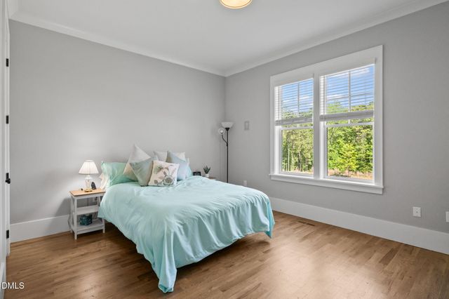 594 Birch Hollow Road, Chapel Hill, NC 27516