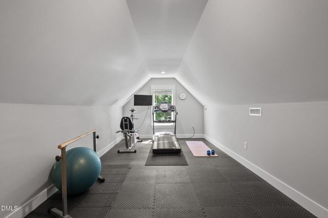 594 Birch Hollow Road, Chapel Hill, NC 27516