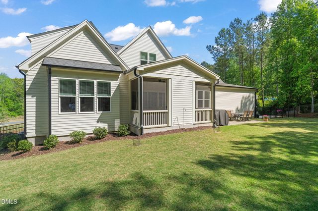 594 Birch Hollow Road, Chapel Hill, NC 27516