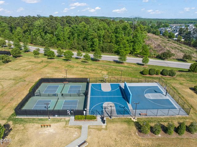 594 Birch Hollow Road, Chapel Hill, NC 27516