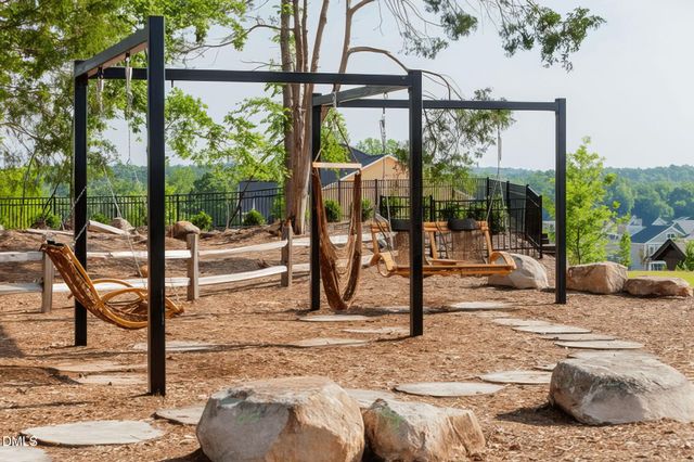 594 Birch Hollow Road, Chapel Hill, NC 27516