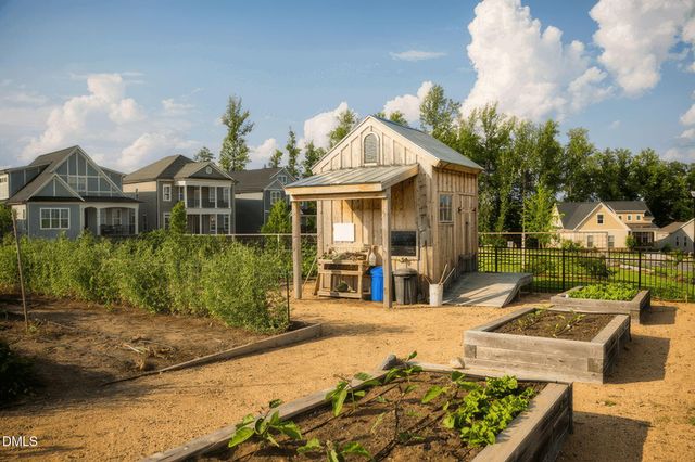 594 Birch Hollow Road, Chapel Hill, NC 27516