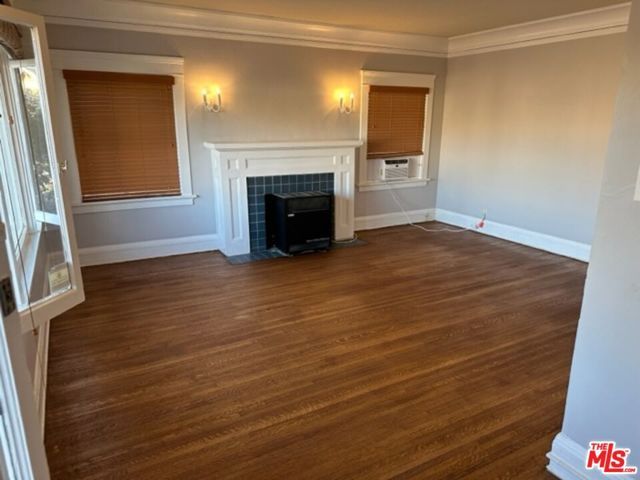 1025 Locust Avenue 2, Long Beach, CA 90813