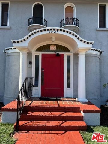 1025 Locust Avenue 2, Long Beach, CA 90813