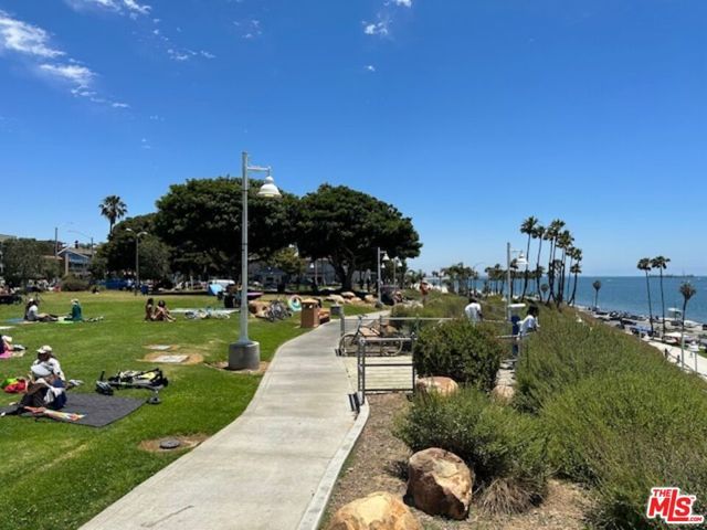 1025 Locust Avenue 2, Long Beach, CA 90813