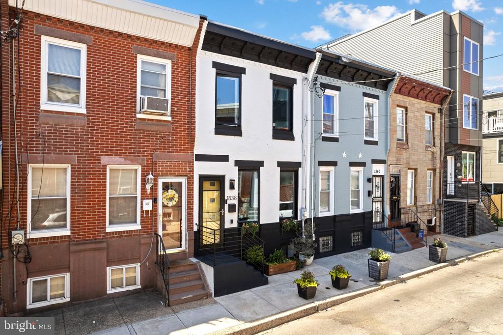 1838 MOUNTAIN ST, Philadelphia, PA 19145