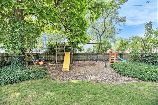 705 S Griffin Street, Grand Haven City, MI 49417