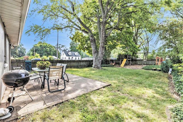 705 S Griffin Street, Grand Haven City, MI 49417