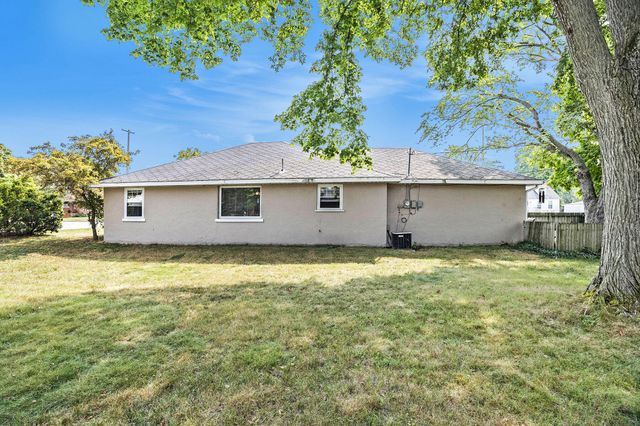 705 S Griffin Street, Grand Haven City, MI 49417