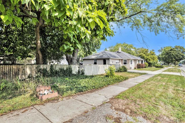 705 S Griffin Street, Grand Haven City, MI 49417