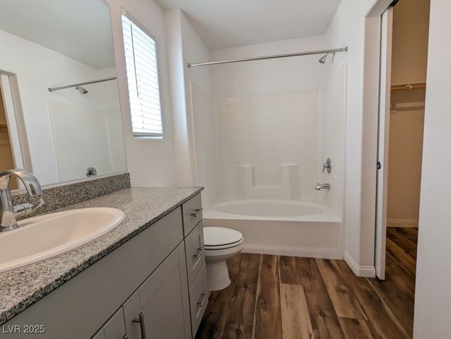 12103 Mojave Gold Road 4, Las Vegas, NV 89183