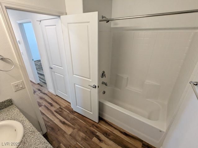 12103 Mojave Gold Road 4, Las Vegas, NV 89183