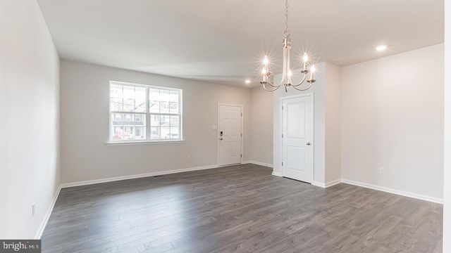 593 E JIMMIE LEEDS RD, Galloway, NJ 08205
