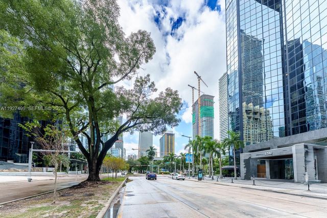 1200 Brickell Ave 850, Miami, FL 33131