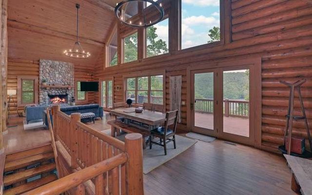 135 Ridge Top Drive, Topton, NC 28781