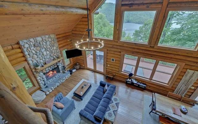 135 Ridge Top Drive, Topton, NC 28781