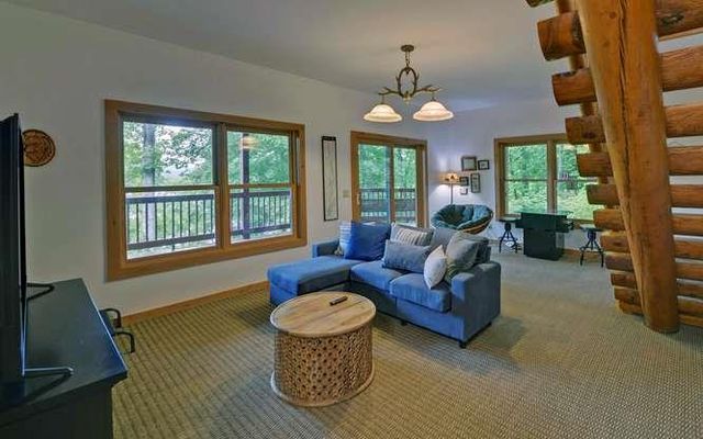 135 Ridge Top Drive, Topton, NC 28781