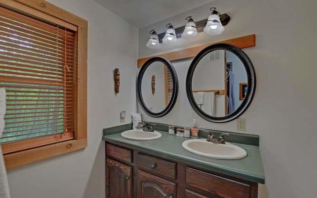 135 Ridge Top Drive, Topton, NC 28781