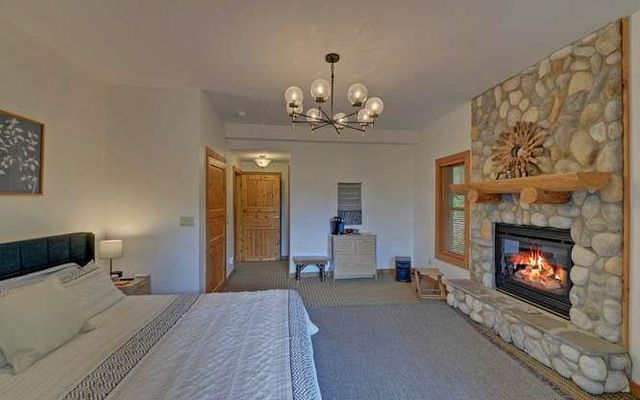 135 Ridge Top Drive, Topton, NC 28781
