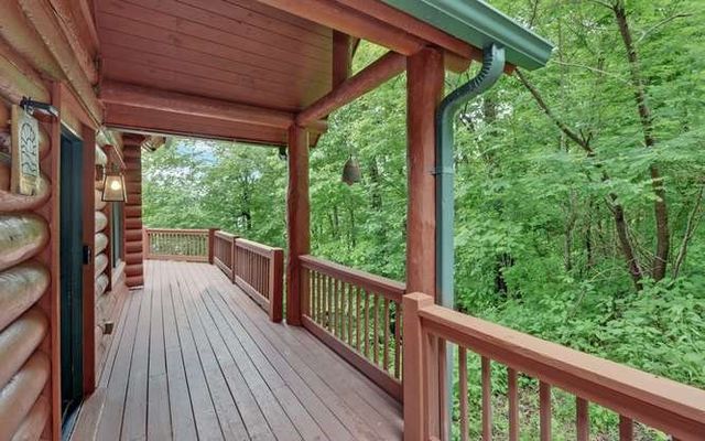 135 Ridge Top Drive, Topton, NC 28781