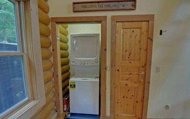 135 Ridge Top Drive, Topton, NC 28781