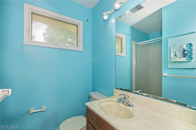5339 E Heisley Road, Mentor, OH 44060