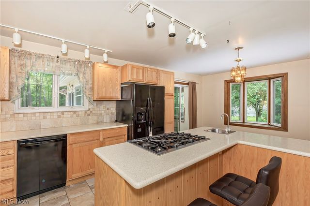 5339 E Heisley Road, Mentor, OH 44060