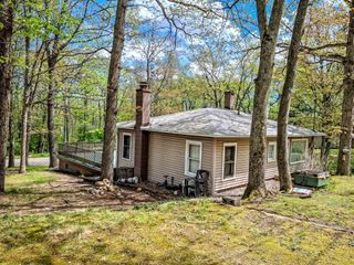 200 Westwood Ct, Roscommon, MI 48653