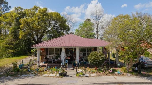 1800 Brown St., Conway, SC 29527