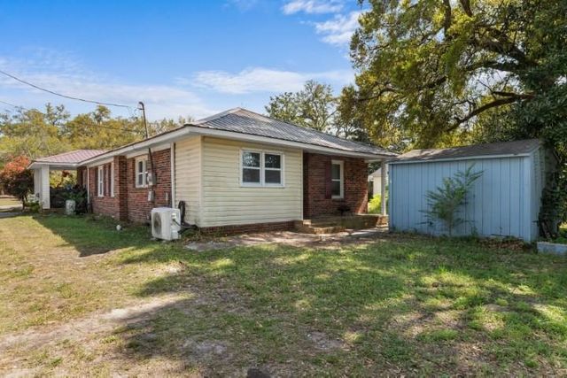 1800 Brown St., Conway, SC 29527