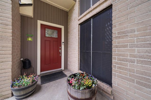 224 Old Oaks Street, League City, TX 77573